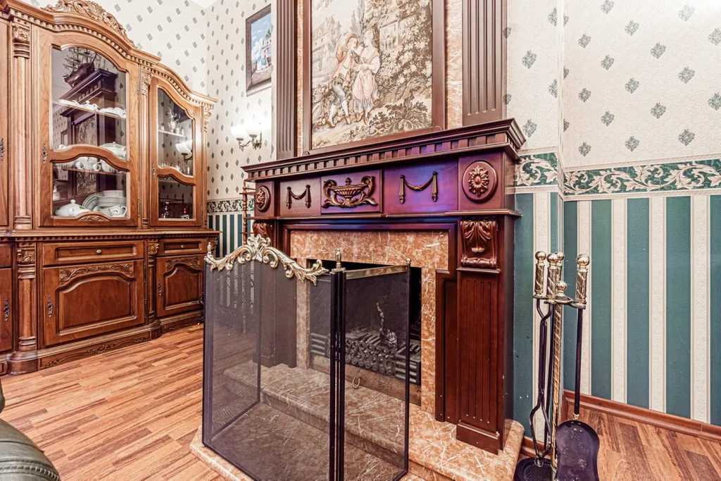 6-комнатный Дом