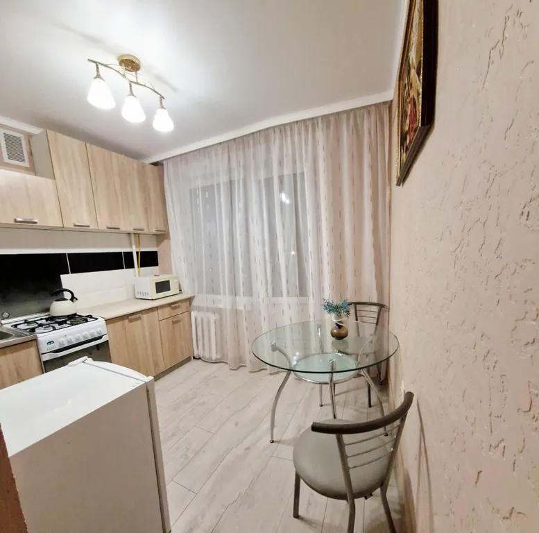 Комфортабельная квартира на центральном проспекте Гусева