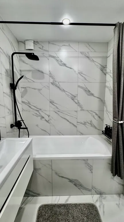 Квартира Уютная просторная с новым ремонтом 2 комнатная квартира — Новосибирск