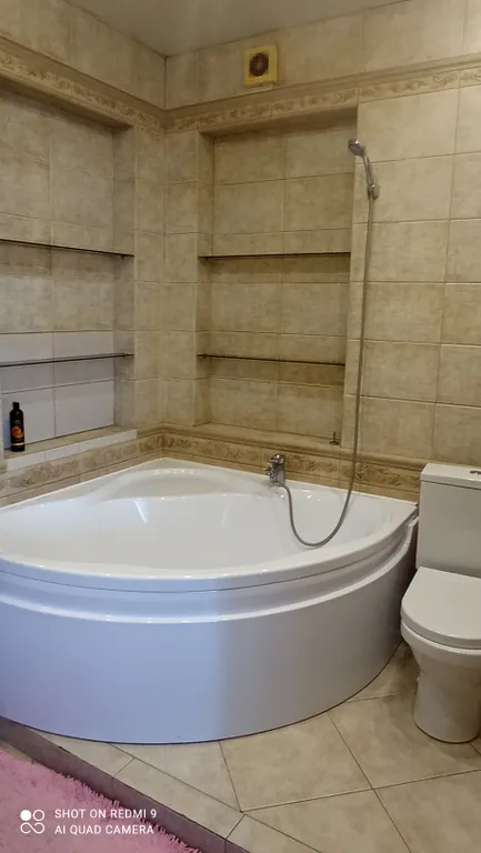 Большая 3-комнатная в центре Барнаула