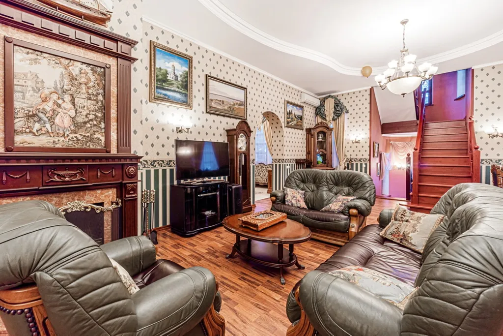 6-комнатный Дом