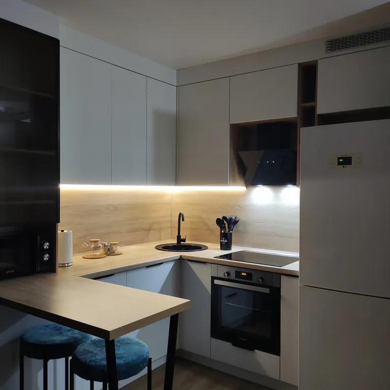 Уютная квартира на Лескова