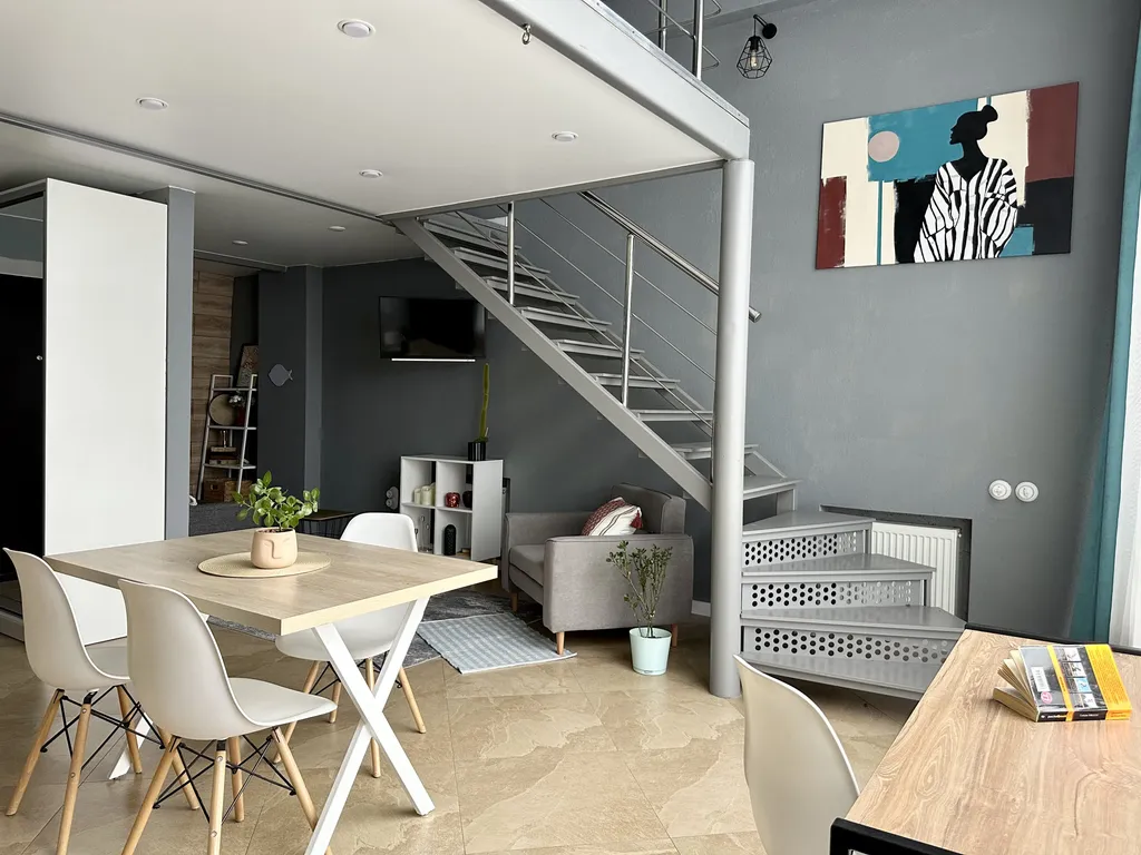 Студия-лофт в Гармонии