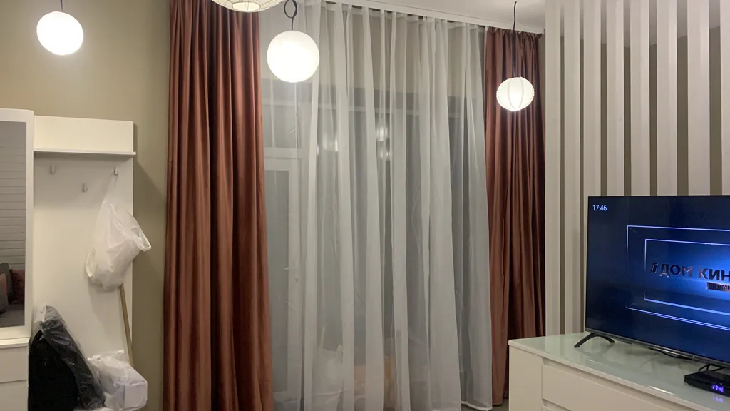 Коттедж Уютная и комфортная ХижInna с русской банькой в лесу у реки — Волхов