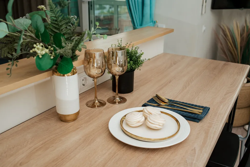 Шикарная квартира видом на пруд около зоопарка