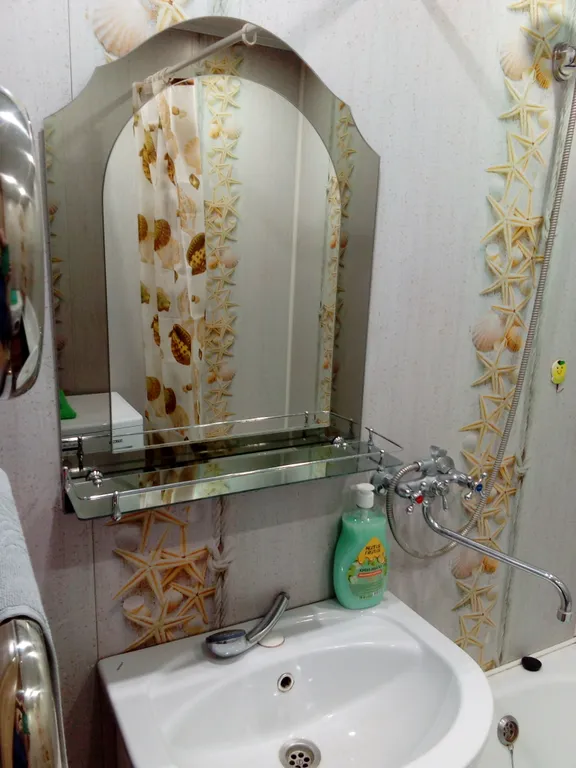 Уютная квартира с видом на красивый пруд