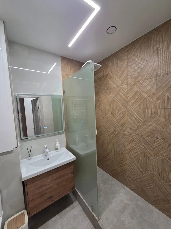 Апартаменты бизнес-класса с дизайнерским ремонтом