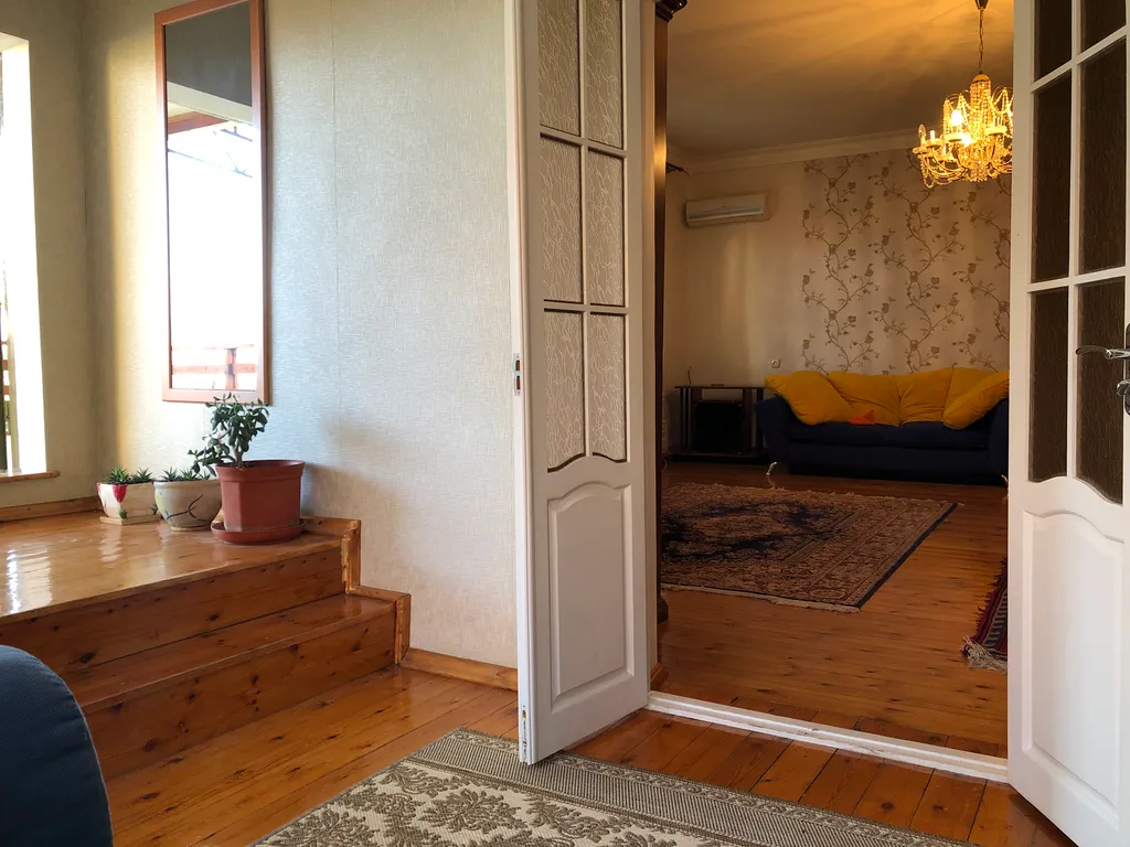 Дом на берегу Каспийского моря вблизи Дербента