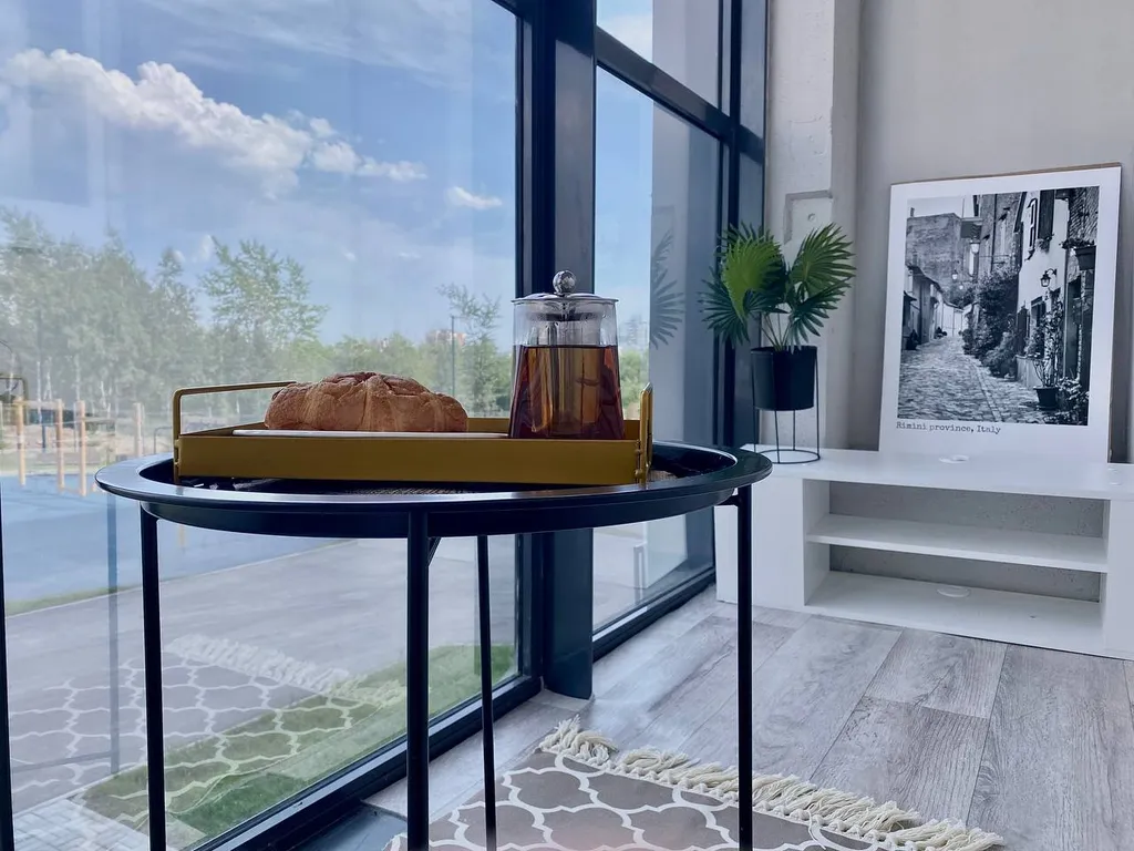 Поделам уютная квартира у арены Трактор