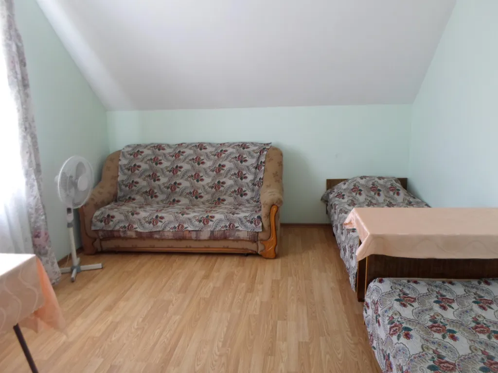 Квартира Четырехместный номер эконом — аренда посуточно в Анапа