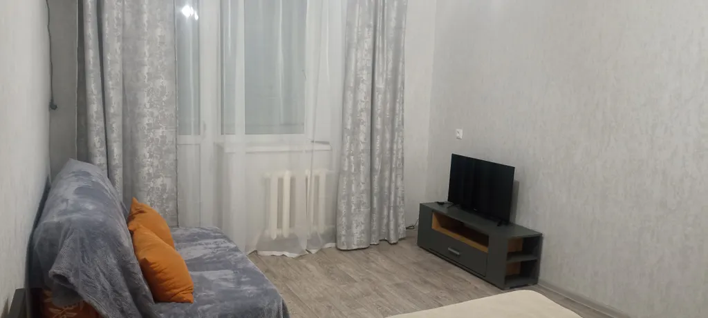 Квартира Чистая, уютная квартира со свежим ремонтом — Элиста