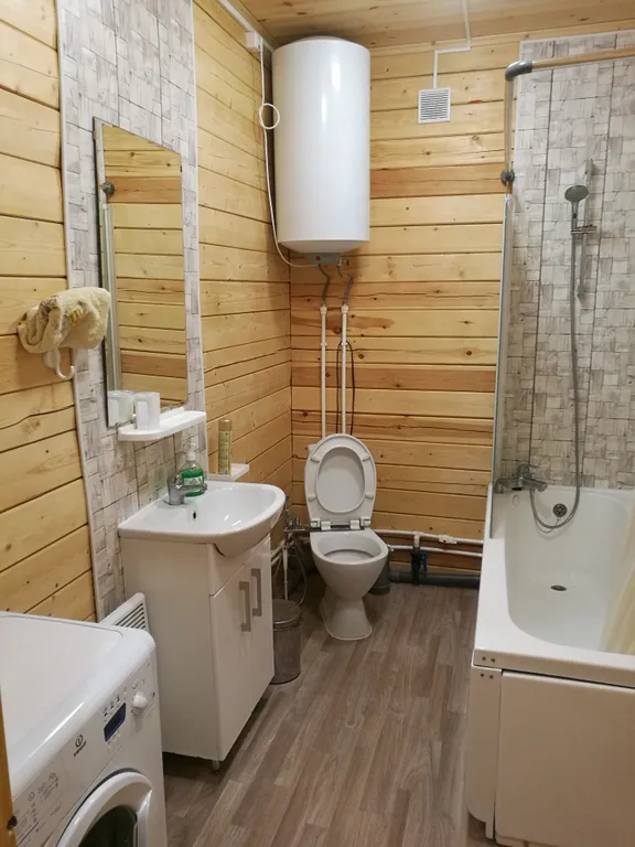 Комфортный коттедж у озера