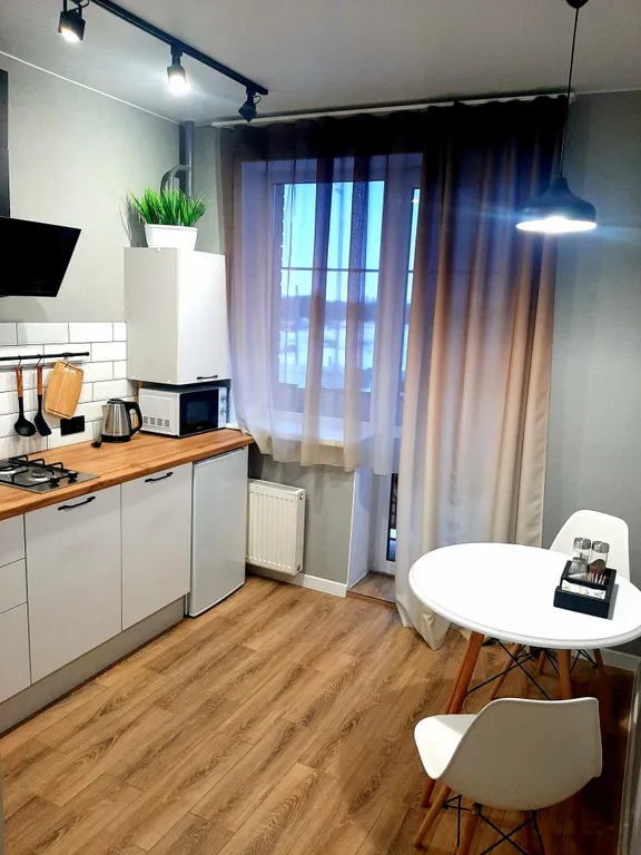 Уютная квартира с современным ремонтом, в новом доме.