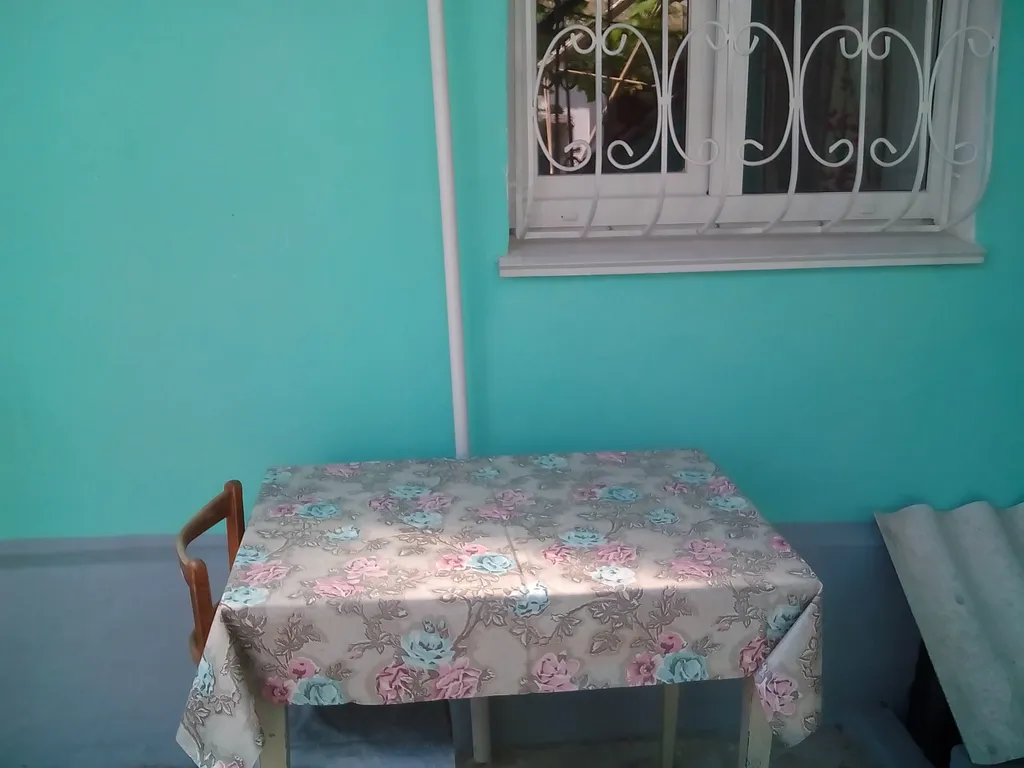 Коттедж 2-комнатный дом в исторической части города — Евпатория