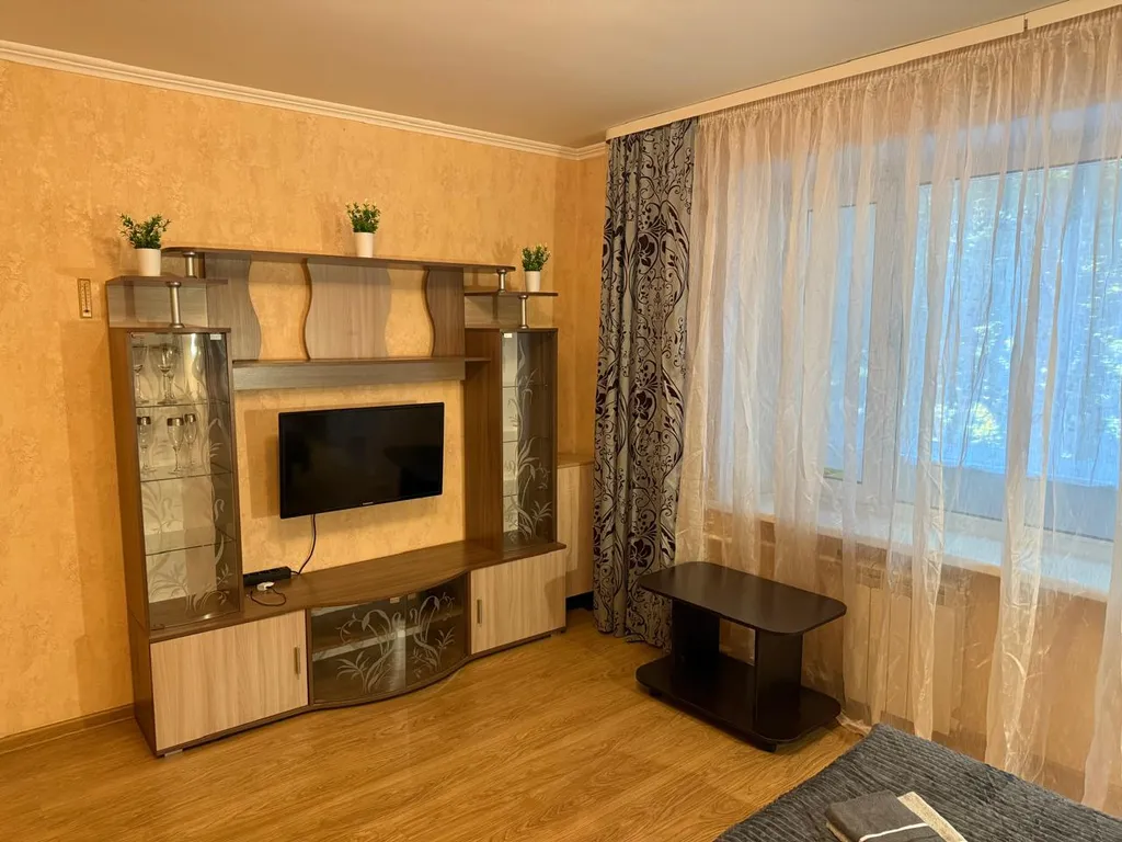 Квартира с хорошим ремонтом у Пулмарта