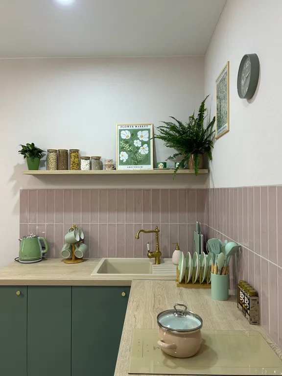 Уютная и красивая  квартира  «цветочный луг»!