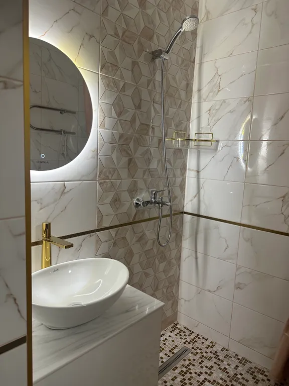 Расширенный центр города, новый ЖК