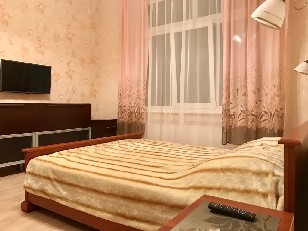 Квартира Улучшенный двухместный номер с большой кроватью — аренда посуточно в Кореиз