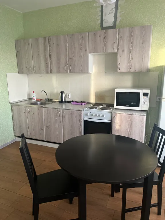 Двухкомнатная со всеми удобствами