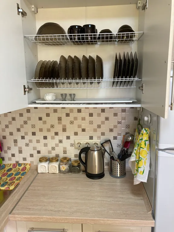 Квартира Светлые просторные апартаменты с уютной спальней — Сириус