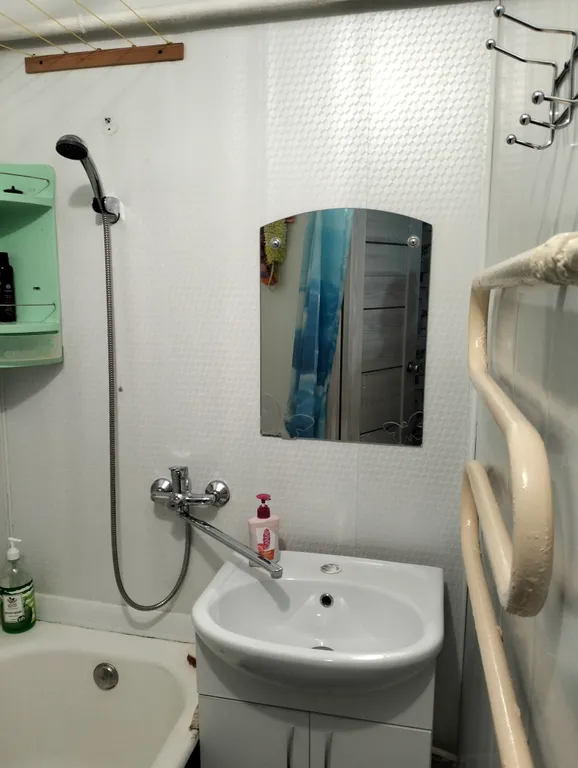 Квартира Уютная теплая квартира — Волхов