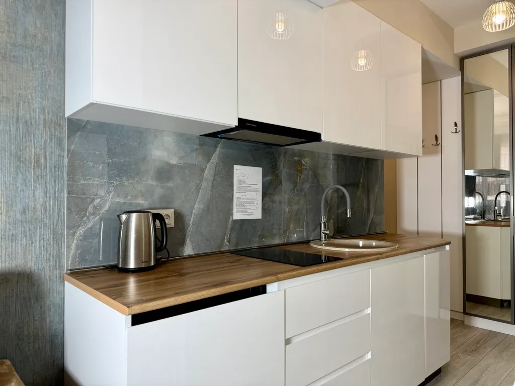 Stylish Apt 2 in City Center