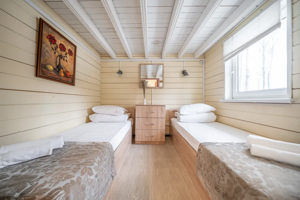 Малый коттедж у леса