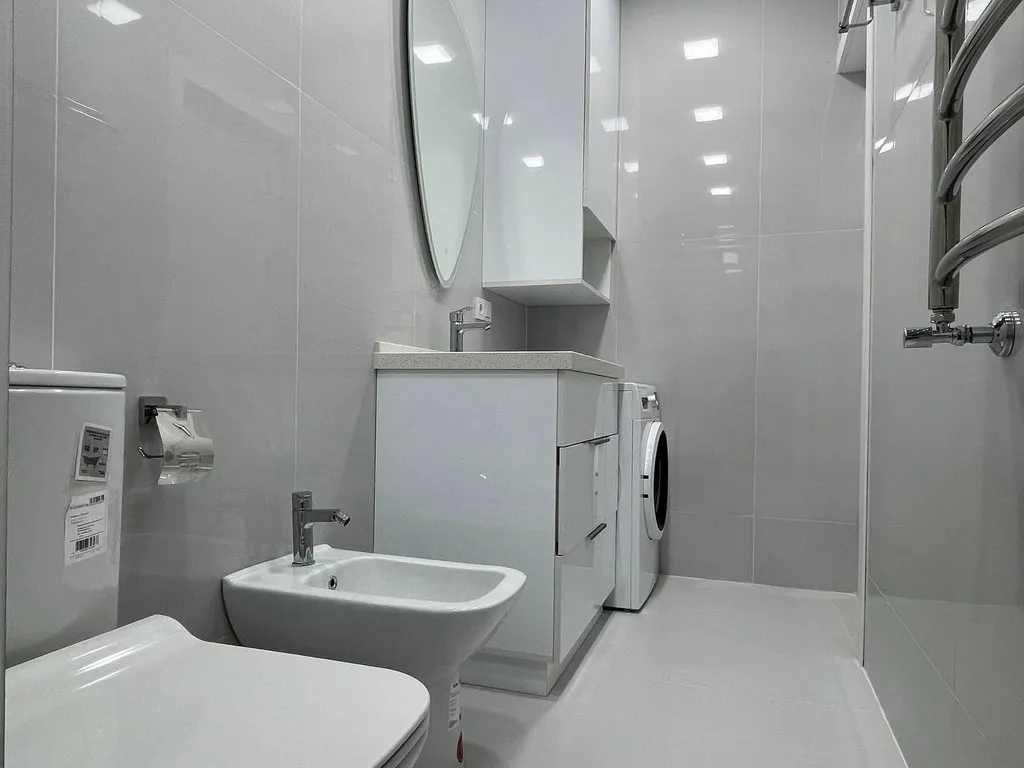 Малая в центре