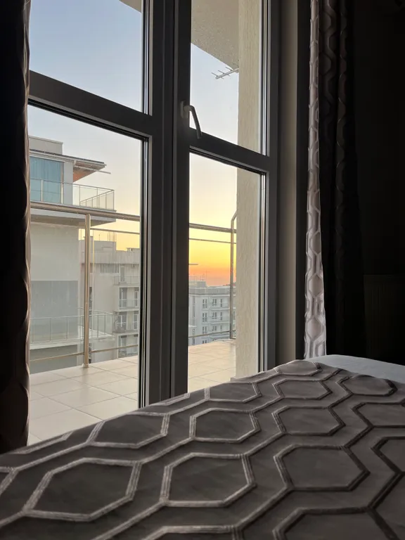 Студия с видом на море