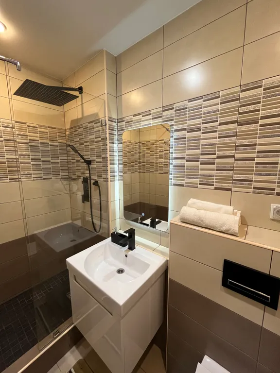 Квартира Квартира Уютная студия в центре взлетки — Красноярск