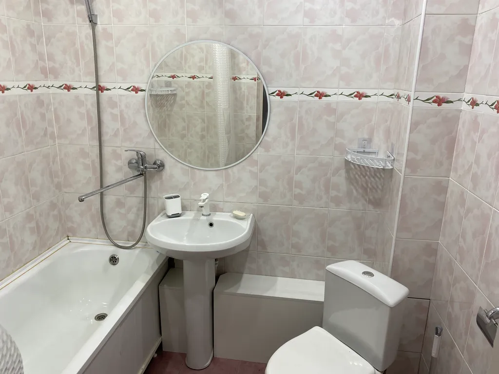 Квартира со свежим ремонтом 2 комнаты