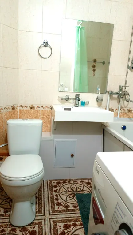 Уютная квартира недалеко от метро Алатау и по. Абая