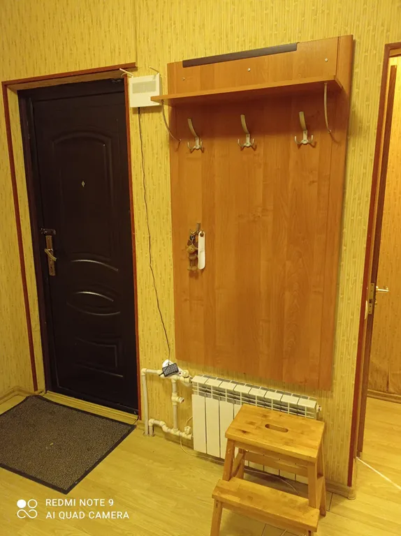 Квартира 4-комнатная Квартира — Кировск