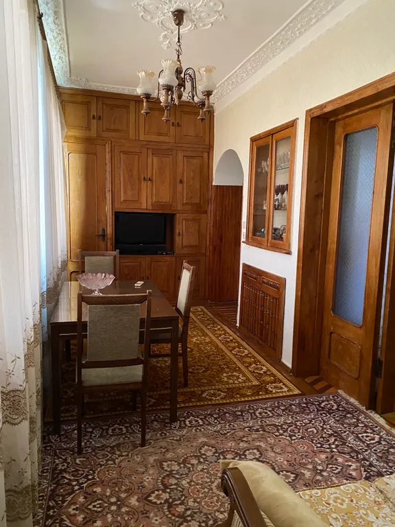 Квартира 3-комнатная Квартира — Сухум