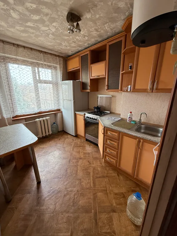 Квартира возле больницы Вишневского проспекта Панфилова центр города — аренда посуточно в Донецк