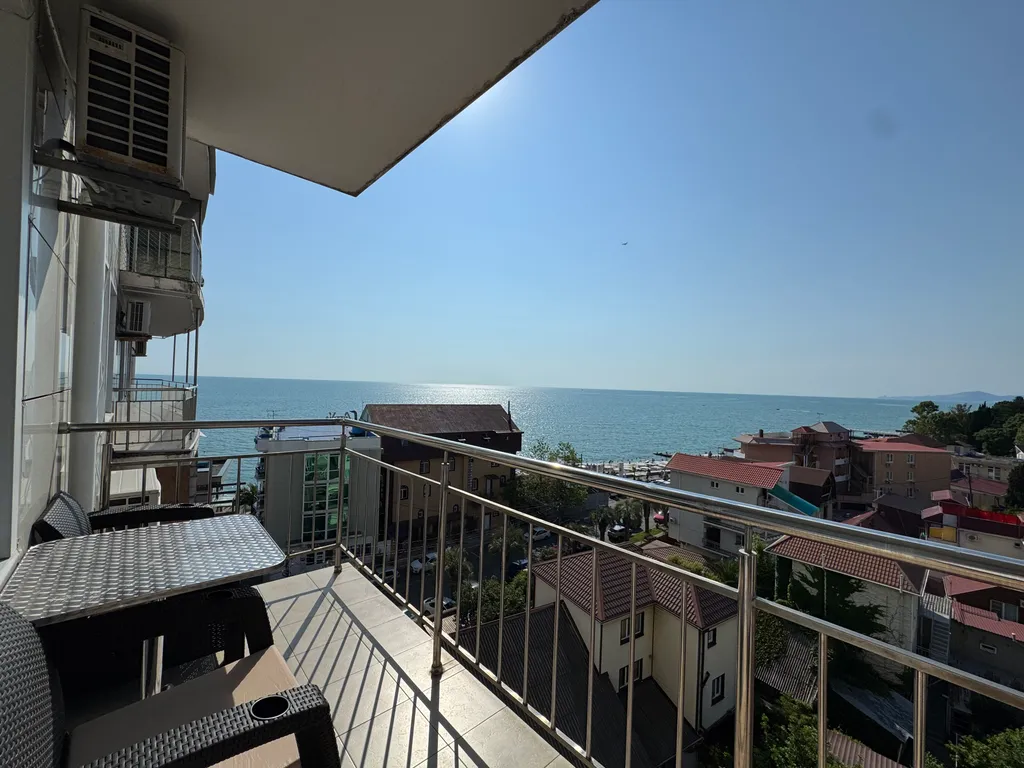 Квартира 2-комнатная Квартира — Адлер