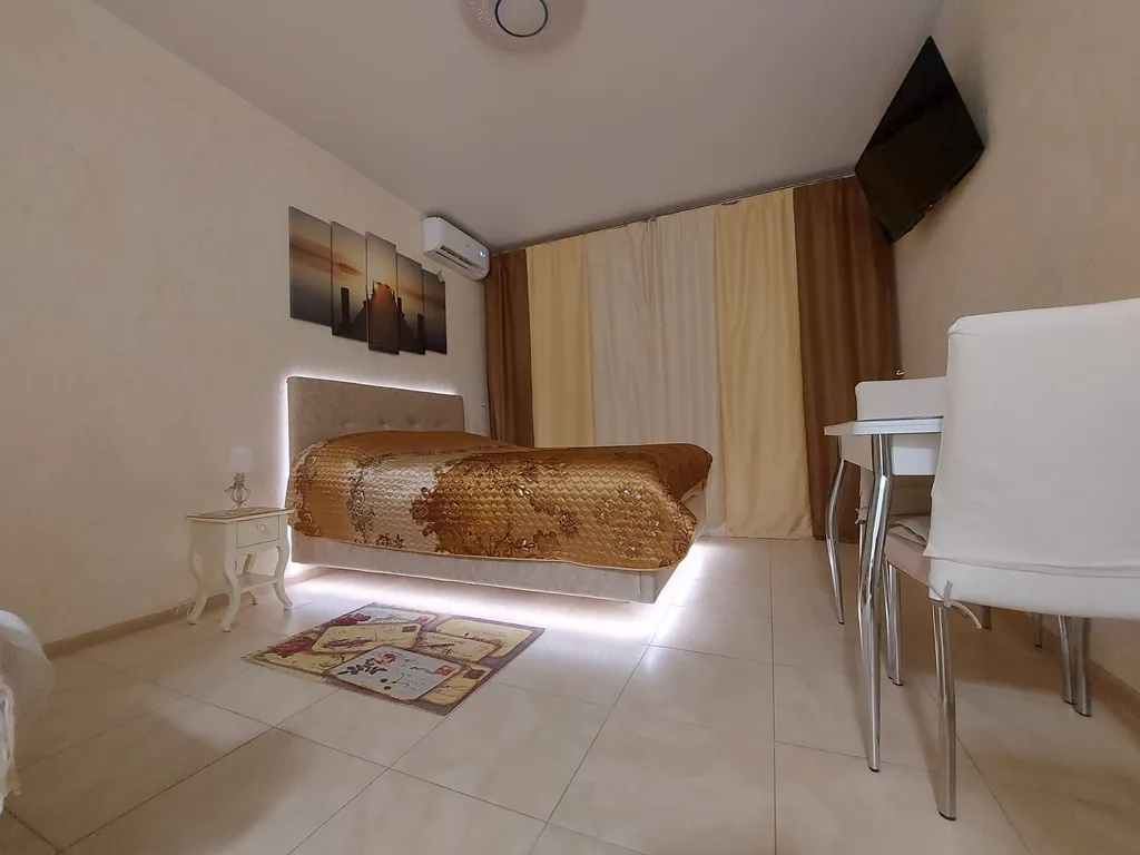 Квартира Апартаменты с видом на море и горы — Севастополь