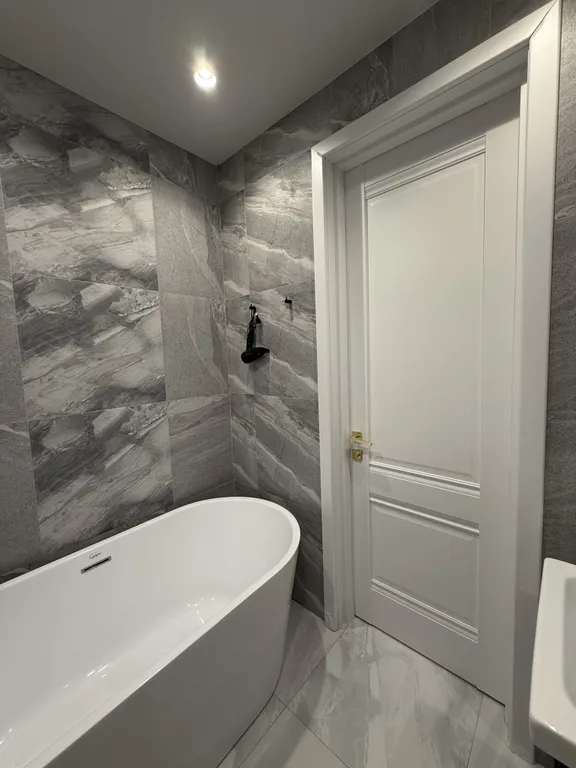 Современный апартамент в тихом районе