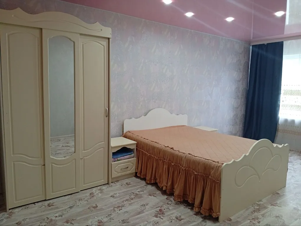 2 комнатная квартира сдается посуточно, в центре города