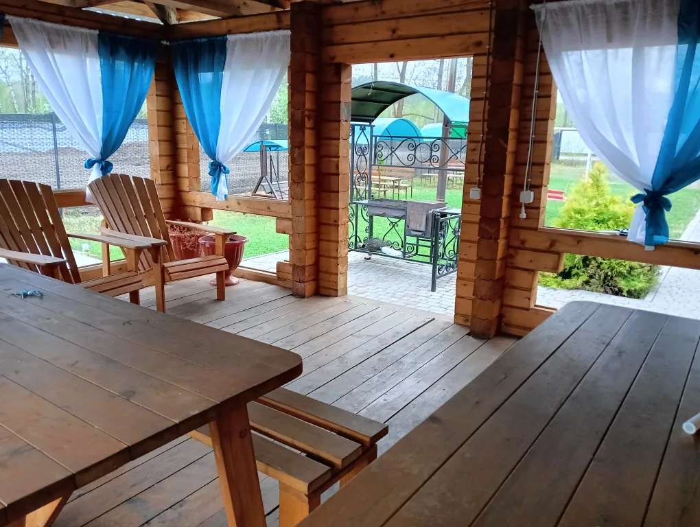 Тёплые номера на берегу Катуни