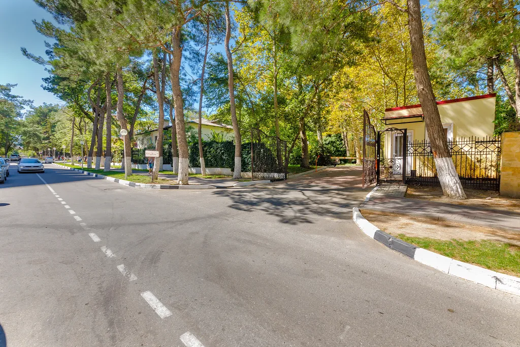 Апартаменты Сады морей с бассейном