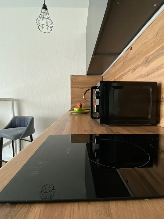 Уютная студия рядом с лесом