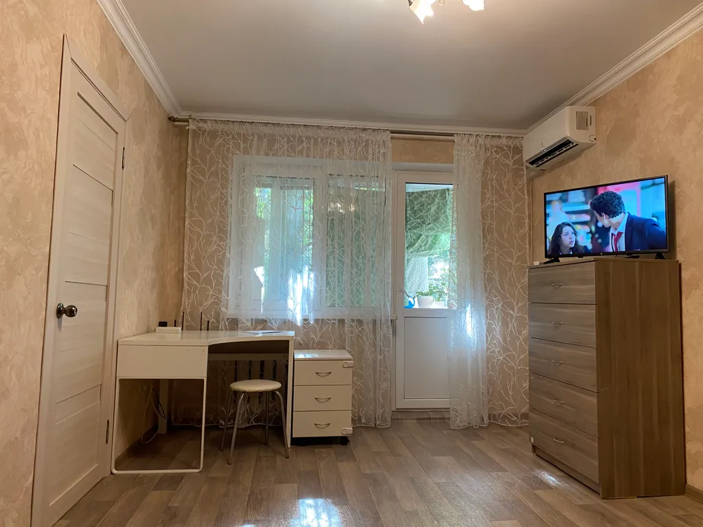 Квартира Светлая 2-комнатная квартира с кондиционером прямо у нового театра Камала — Казань