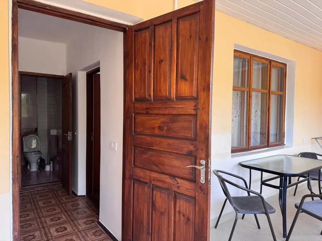 Просторная студия с собственной террасой у хореки рядом с аквапарком