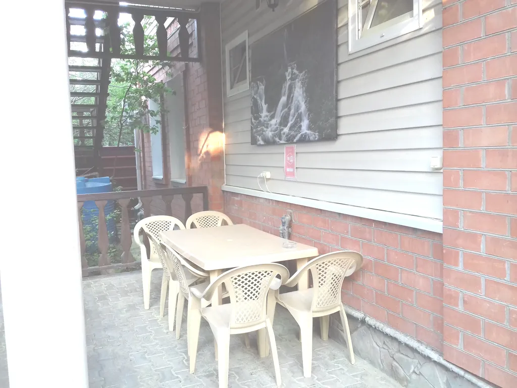 Квартира Трёхкомнатные апартаменты со своей кухней 1 этаж — Геленджик