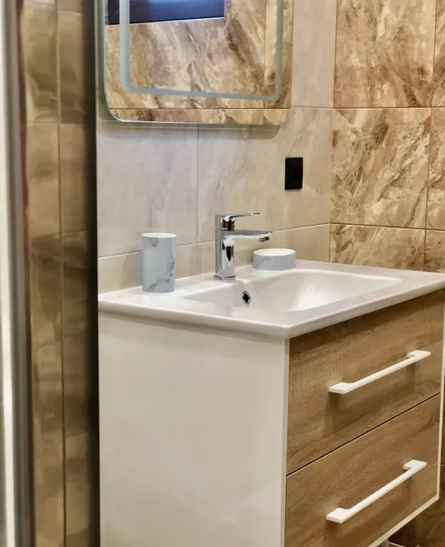 Студия с видом на море