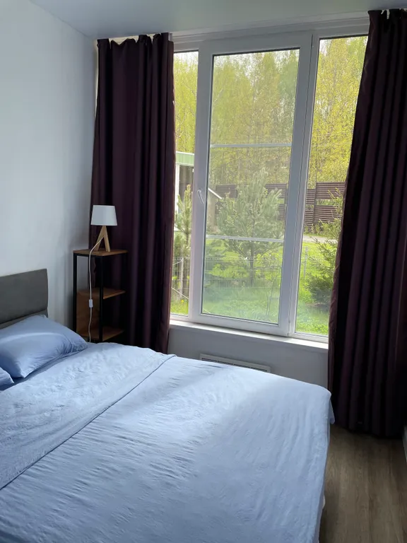 Уютный загородный дом на берегу озера