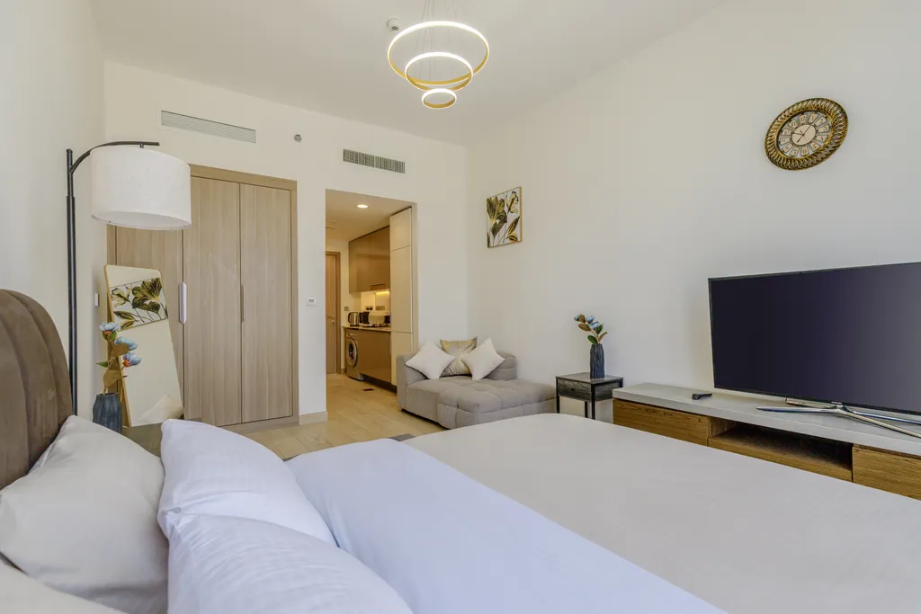 Уютная квартира Азизи-Ривьера 3-708