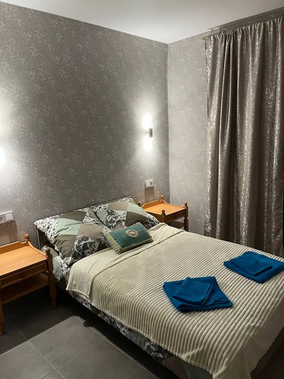 Домик у реки