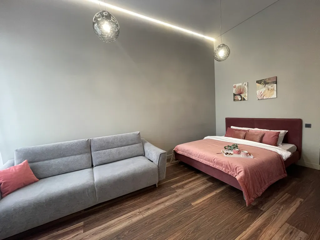 Роскошная квартира пентхаус с 4 метровыми потолками с видом